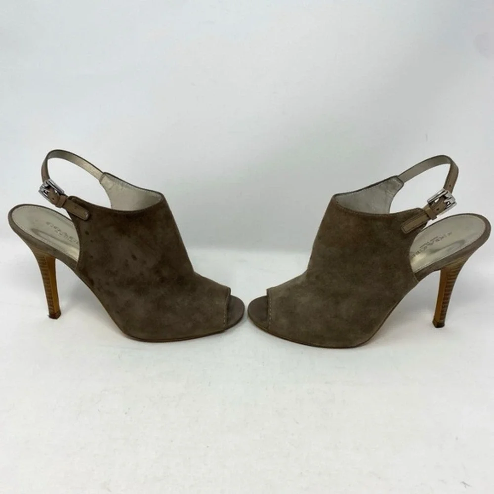 Coach item suede